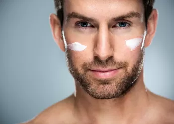 Erkekler İçin En İyi Cilt Bakım Önerileri – Erkekler İçin Cilt Bakımı Rehberi