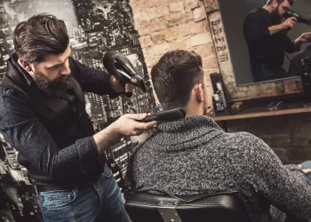 Erkekler İçin Fön Çekme Teknikleri-Havalı Bir Fön Çekmek İçin Dikkat Etmeniz Gerekenler!